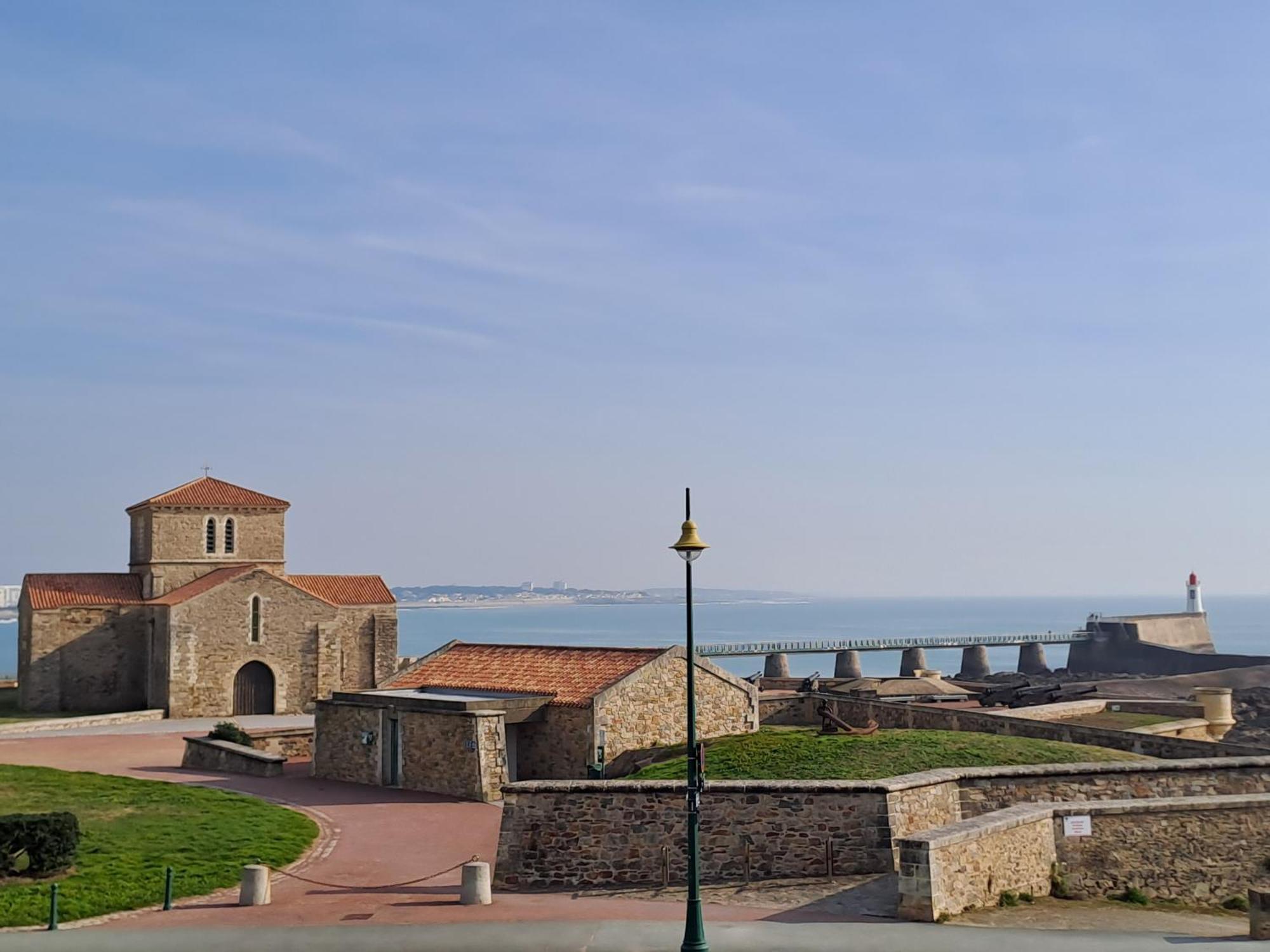 Ancora3 Appartement Vue Mer Et Place De Parking Les Sables-d'Olonne Luaran gambar
